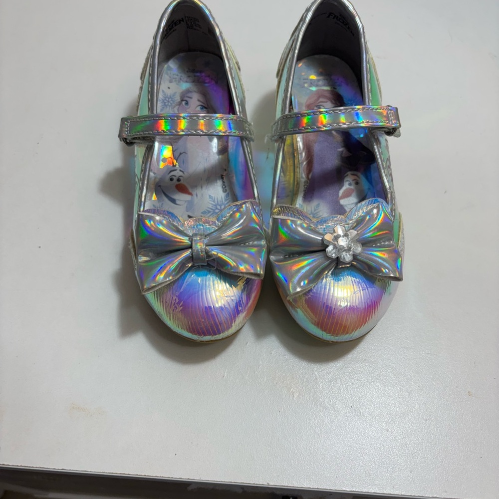 Shimmering Silver Kids Dress Shoes with Bow
